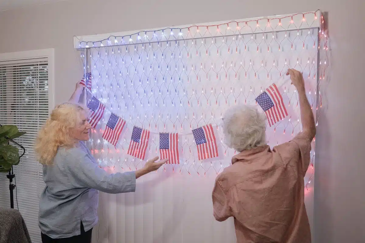 senior bricolage